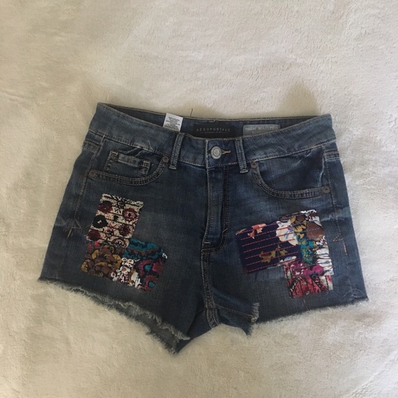 4 Short Bundle - Picture 2 of 5